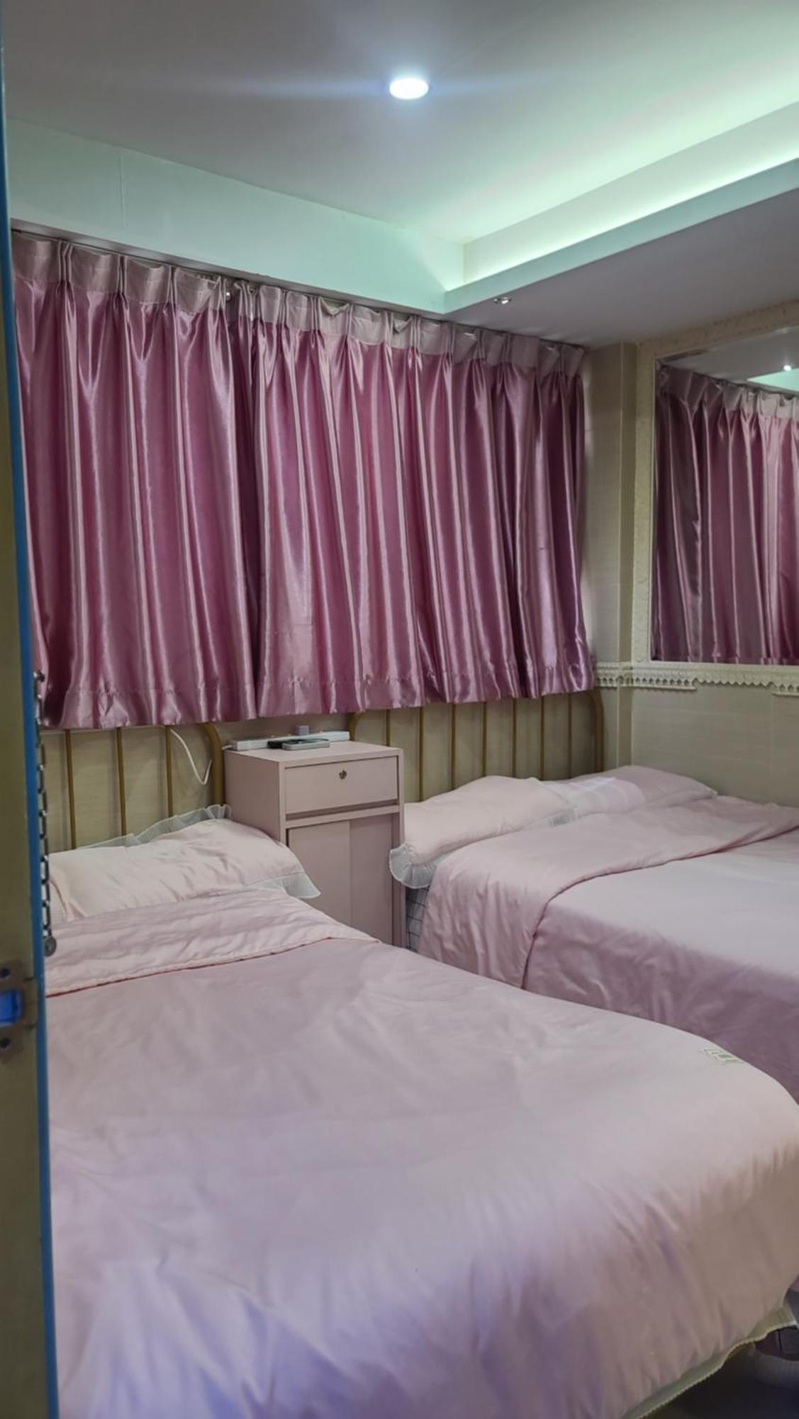 Longwin Hostel Hong Kong Exterior photo